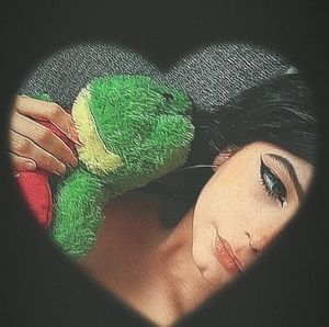 Meet your Posher, Jade